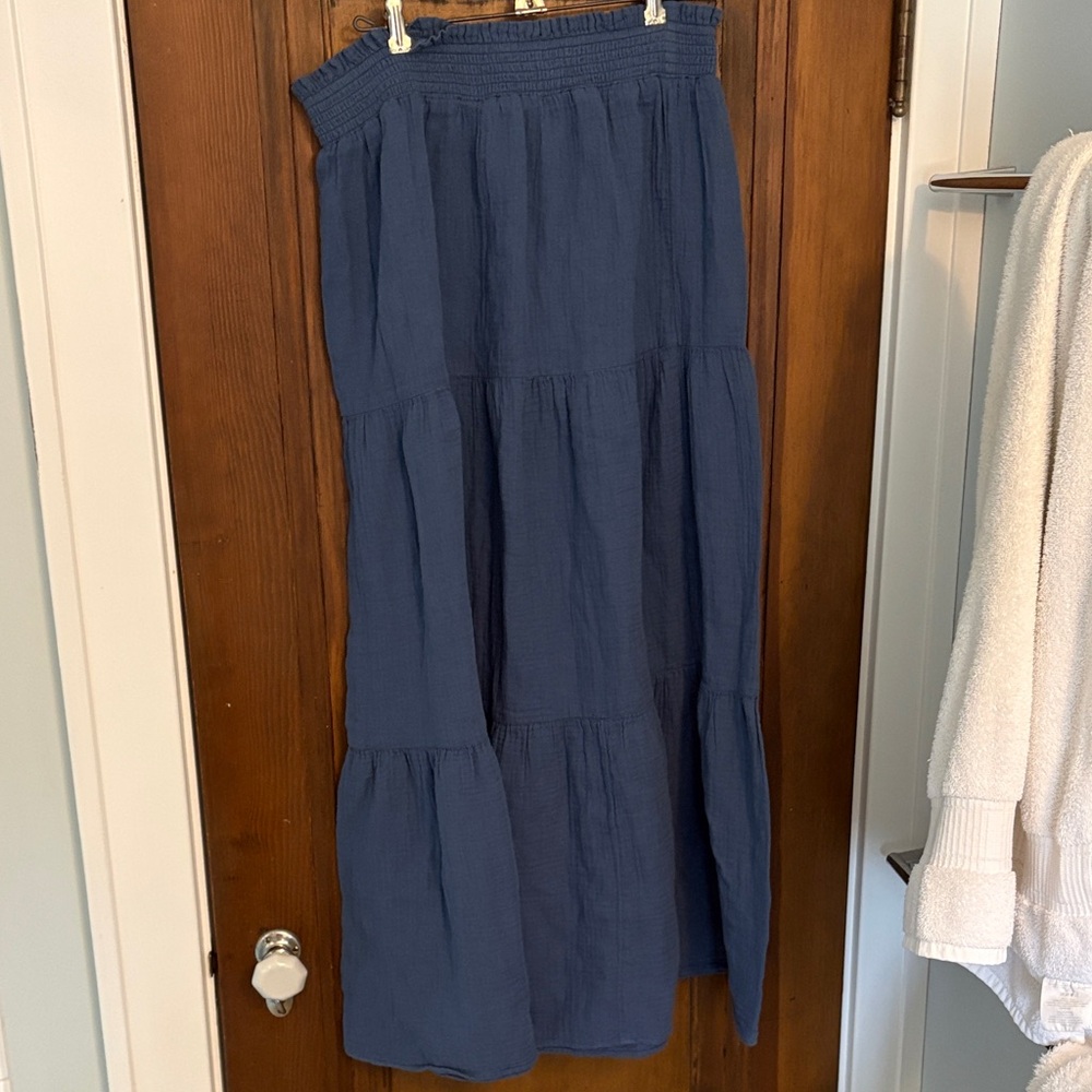 Women's Navy Tiered Maxi Skirt - Navy